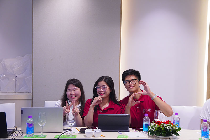 Team Building LHLegal - Khi làm hết mình, chơi cũng hết sức!