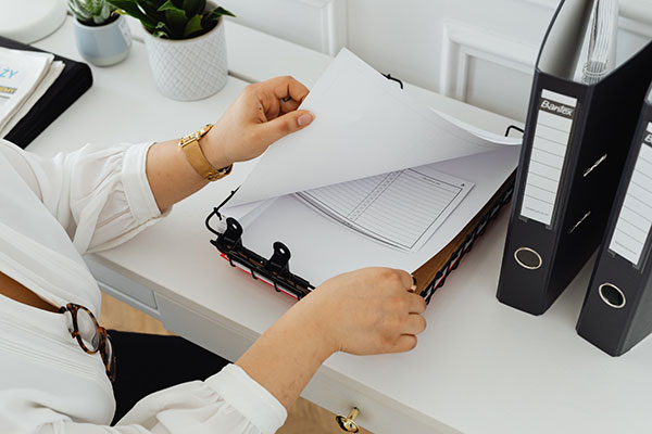 Lập hồ sơ nội bộ giúp doanh nghiệp hạn chế nguy cơ sử dụng trái phép con dấu cũ