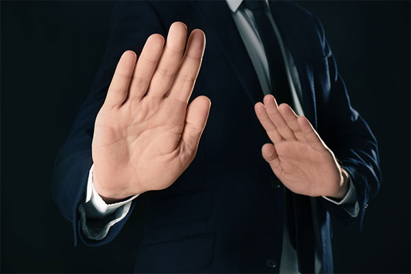 Nếu nội dung cam đoan không đúng sự thật, cơ quan đăng ký hộ tịch từ chối giải quyết