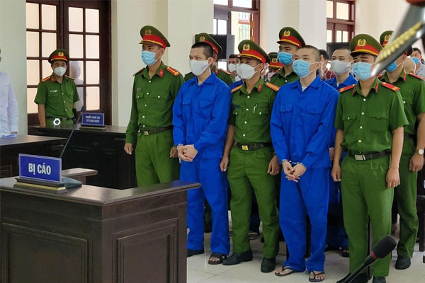 Hội đồng xét xử có thẩm quyền xem xét và quyết định tình tiết tăng nặng