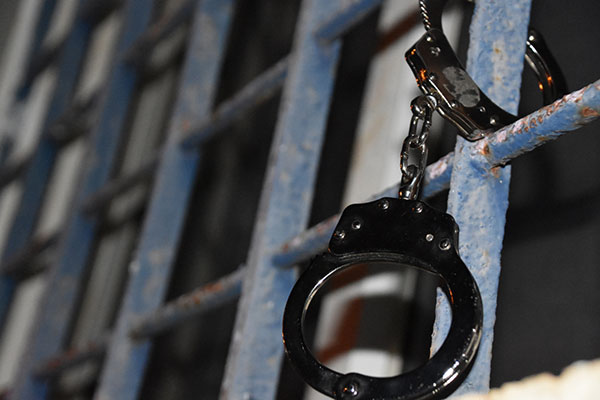 Người phạm tội tàng trữ, sử dụng trái phép chất ma túy có thể bị phạt tù và phạt tiền