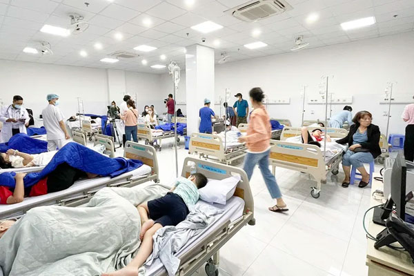 Bán thực phẩm gây ngộ độc ảnh hưởng nghiêm trọng đến sức khỏe từ 5-20  người có thể bị phạt tù từ 1 - 5 năm