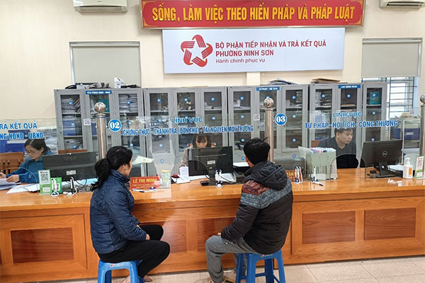 Bộ phận giải quyết hồ sơ sẽ rà soát và xử lý hồ sơ không đủ điều kiện