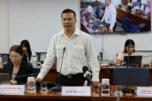 TP.HCM tăng cường kiểm tra hộ kinh doanh chỉ nhận tiền mặt - Cảnh báo nguy cơ trốn thuế
