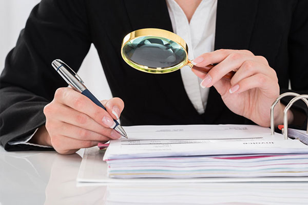 Nếu người đăng ký giám hộ cung cấp giấy tờ bị tẩy xóa, sửa chữa thì có thể bị hủy bỏ kết quả đăng ký giám hộ