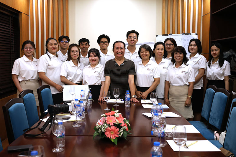 Training nội bộ | Nghệ thuật kết nối tạo giá trị - Hiểu người, hiểu mình