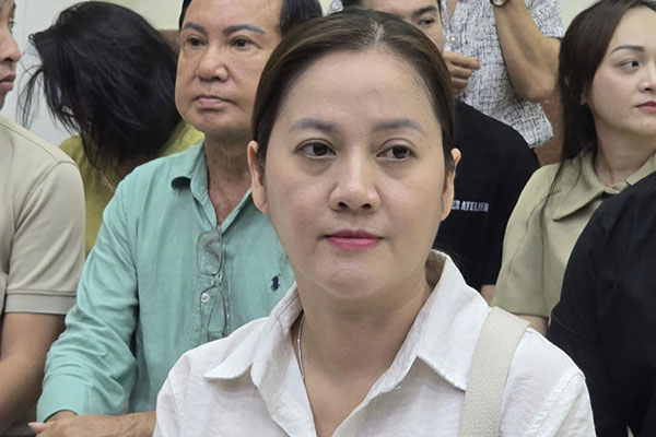 Bà Võ Thị Hồng Loan
