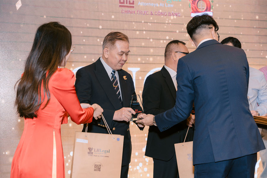 Gửi lời tri ân chân thành đến các Cố vấn đã luôn đồng hành cùng LHLegal vì sự Chính trực và Công bằng