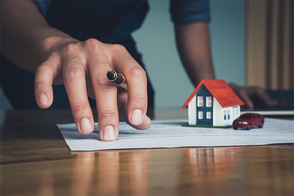 Ngân hàng được tự ý bán tài sản thế chấp khi có thỏa thuận trong hợp đồng thế chấp
