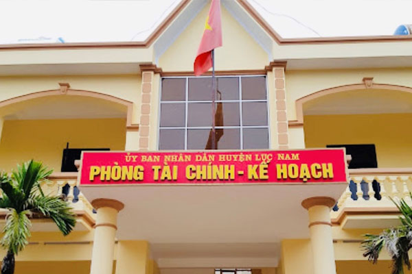 Phòng Tài chính - Kế hoạch thuộc UBND cấp huyện là cơ quan đăng ký kinh doanh cấp huyện