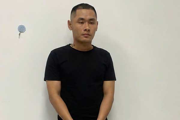 Hào tại cơ quan cảnh sát điều tra