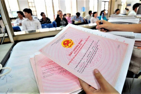 Từ năm 2026, thông tin thế chấp đất đai không còn ghi trực tiếp trên sổ đỏ
