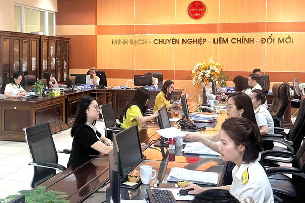 Vì sao tạm dừng kiểm tra thuế tại trụ sở người nộp thuế?