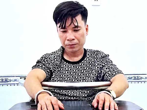 Vụ 3 mẹ con cô giáo bị tấn công ở Cà Mau: Bé gái 6 tuổi không qua khỏi, nghi phạm khai gì?