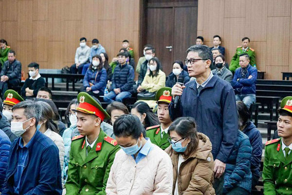 Cựu Cục trưởng Cục An toàn thực phẩm Nguyễn Thanh Phong tại phiên tòa