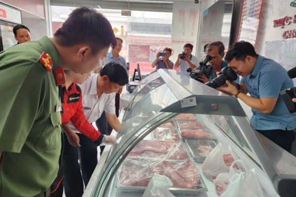 Vụ Công ty C.P bị tố bán thịt bẩn: Bộ Nông nghiệp và Môi trường chính thức đề nghị Bộ Công an điều tra