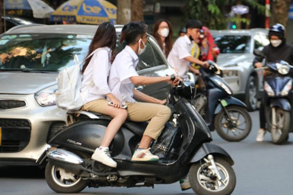Người chưa đủ tuổi lái xe gây tai nạn có thể phải bồi thường thiệt hại nếu có hành vi xâm phạm hay thiệt hại xảy ra