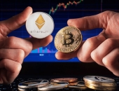 Giao dịch từ 1.000 USD tại Trung tâm Tài chính Quốc tế phải báo cáo