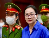 Một bị cáo nộp tiền khắc phục hậu quả vượt số tiền của bà Trương Mỹ Lan