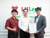 ThS Bùi Hoàng Mol - Phó Trưởng phòng Hợp tác phát triển UEL viếng thăm Công ty Luật TNHH LHLegal